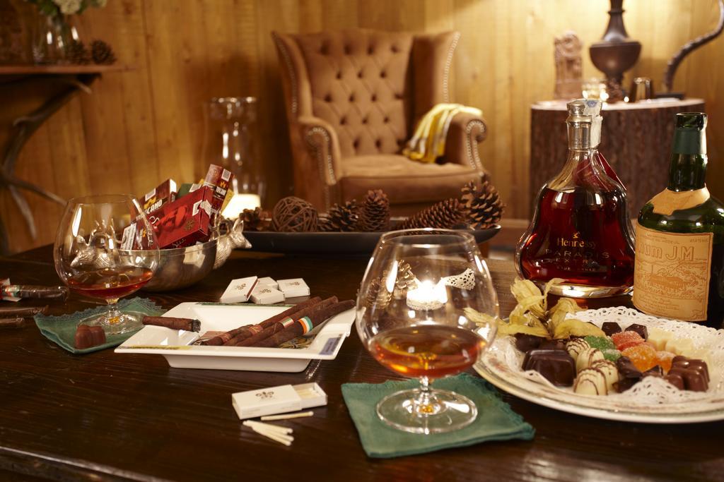 Hotel Hermitage Relais & Chateaux Breuil-Cervinia Esterno foto